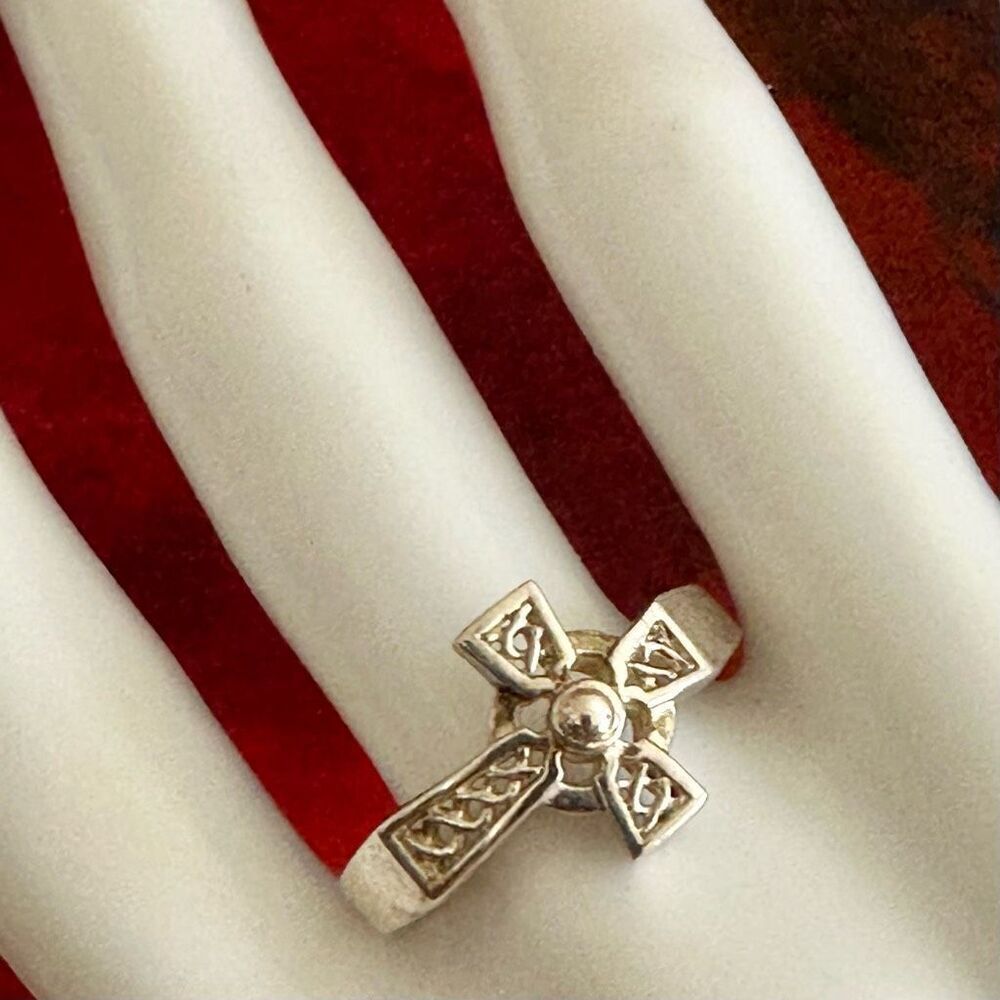 Vintage Sterling Silver Celtic Cross Ring – 925 Hallmarked, Gothic Celtic Style